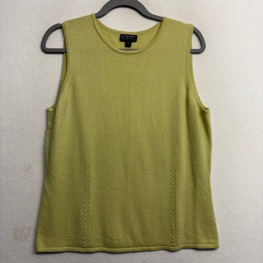 100% Cashmere Classiques Entier Citron Green  .Sleeveless vest top. 4.99shp